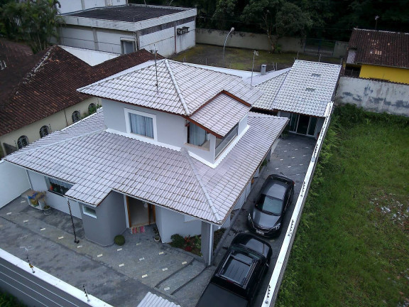 Imagem Casa com 3 Quartos à Venda, 200 m² em Cocanha - Caraguatatuba