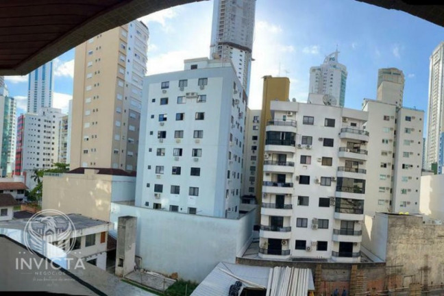 Imagem Apartamento com 3 Quartos à Venda, 154 m² em Centro - Balneário Camboriú Imagem Apartamento com 3 Quartos à Venda, 154 m² em Centro - Balneário Camboriú