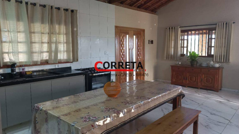 Imagem Casa com 4 Quartos à Venda, 1.800 m² em Votorantim - Ibiúna Imagem Casa com 4 Quartos à Venda, 1.800 m² em Votorantim - Ibiúna
