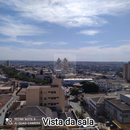 Imagem Apartamento com 3 Quartos à Venda, 90 m² em Centro - Londrina
