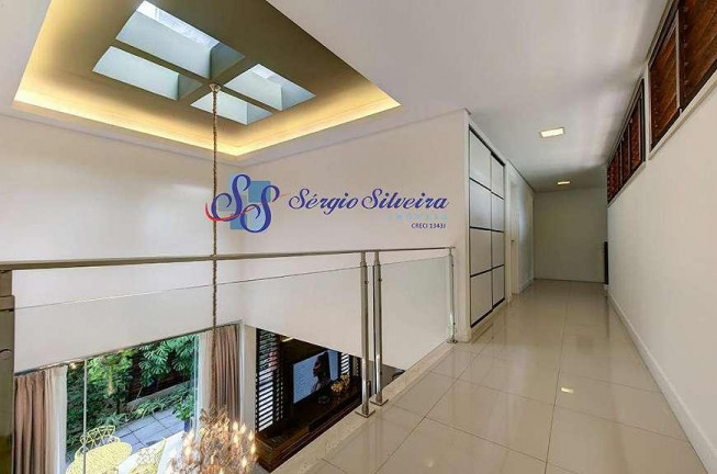 Imagem Casa com 3 Quartos à Venda, 316 m² em Centro - Eusébio Imagem Casa com 3 Quartos à Venda, 316 m² em Centro - Eusébio
