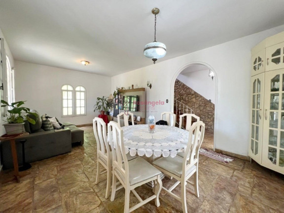 Imagem Sobrado com 4 Quartos à Venda, 380 m² em Ilha Dos Ayres - Vila Velha Imagem Sobrado com 4 Quartos à Venda, 380 m² em Ilha Dos Ayres - Vila Velha
