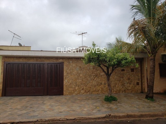 Casa com 3 Quartos à Venda,  em Vila Virgínia - Ribeirão Preto
