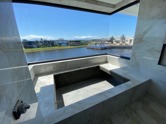 Imagem Casa com 5 Quartos à Venda, 426 m² em Xangri-lá Imagem Casa com 5 Quartos à Venda, 426 m² em Xangri-lá