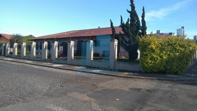 Imagem Casa com 6 Quartos à Venda, 416 m² em Oficinas - Ponta Grossa Imagem Casa com 6 Quartos à Venda, 416 m² em Oficinas - Ponta Grossa