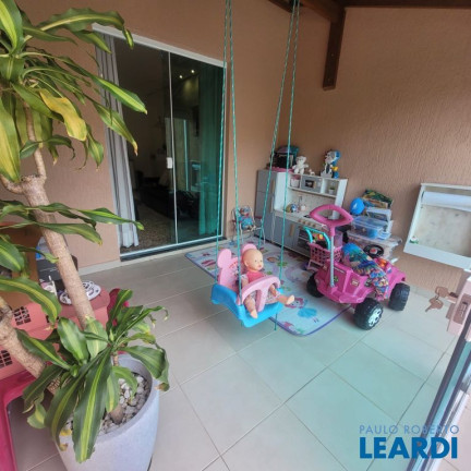 Imagem Sobrado com 3 Quartos à Venda, 144 m² em Jardim Stella - Santo André Imagem Sobrado com 3 Quartos à Venda, 144 m² em Jardim Stella - Santo André