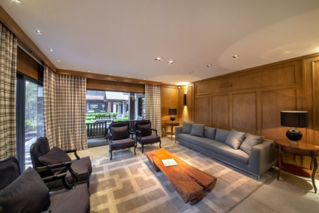 Imagem Apartamento com 3 Quartos à Venda, 319 m² em Planalto - Gramado