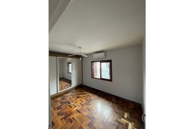 Imagem Casa com 3 Quartos à Venda, 129 m² em Santa Tereza - Porto Alegre Imagem Casa com 3 Quartos à Venda, 129 m² em Santa Tereza - Porto Alegre
