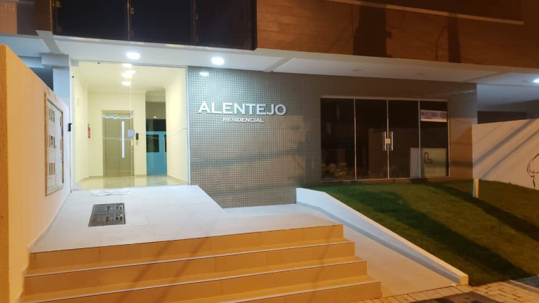 Imagem Loja à Venda, 50 m² em Bombas - Bombinhas