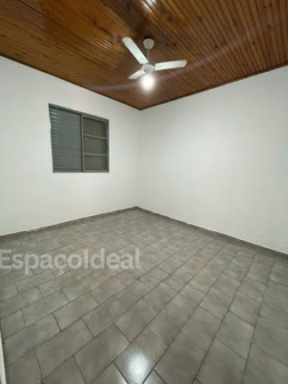Imagem Casa com 2 Quartos à Venda, 90 m² em Vila Baccili - Lençóis Paulista Imagem Casa com 2 Quartos à Venda, 90 m² em Vila Baccili - Lençóis Paulista