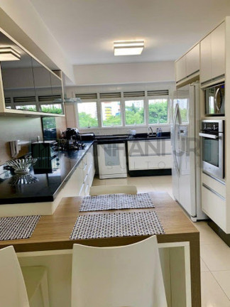 Imagem Imóvel com 4 Quartos à Venda, 233 m² em Vila Nova Conceição - São Paulo