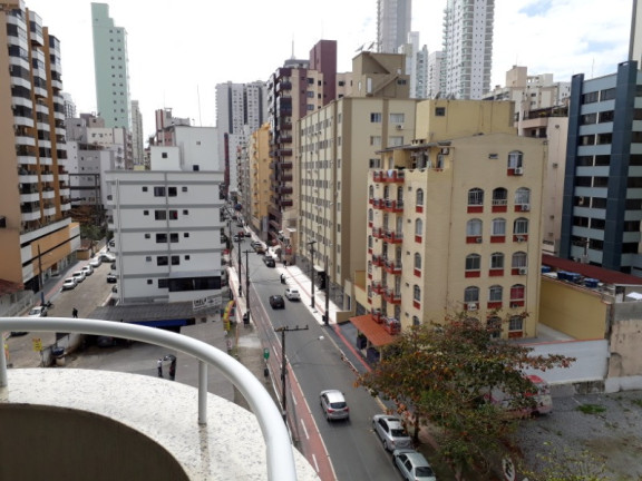 Imagem Apartamento com 3 Quartos para Alugar, 85 m² em Centro - Balneário Camboriú Imagem Apartamento com 3 Quartos para Alugar, 85 m² em Centro - Balneário Camboriú