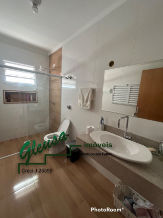 Imagem Casa com 3 Quartos à Venda, em Itaquera - São Paulo Imagem Casa com 3 Quartos à Venda, em Itaquera - São Paulo
