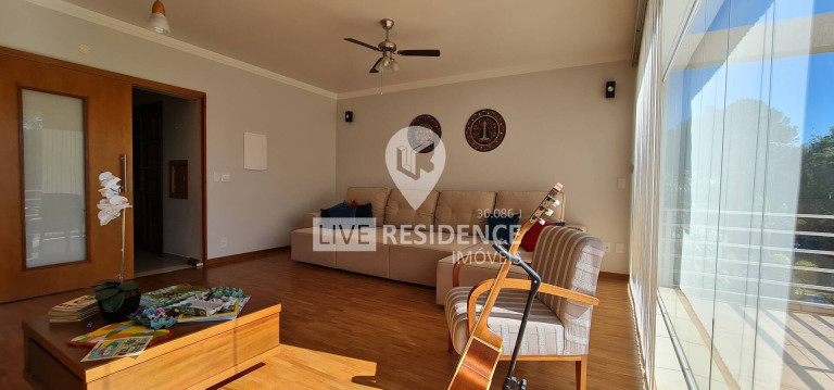 Imagem Casa com 4 Quartos à Venda, 300 m² em Condomínio Villagio Paradiso - Itatiba