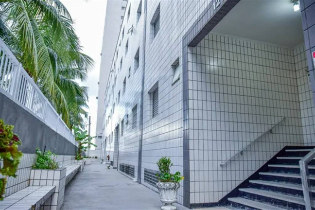Kitnet à Venda, 32 m² em Mirim - Praia Grande