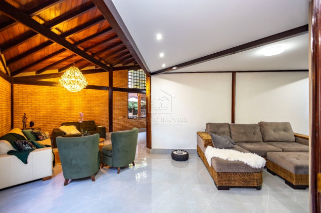 Imagem Casa com 3 Quartos à Venda, 515 m² em Park Way - Brasília