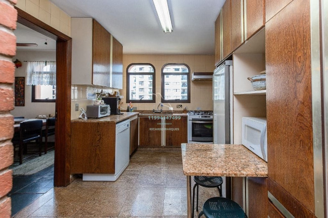 Imagem Apartamento com 3 Quartos à Venda, 210 m² em Moema - São Paulo
