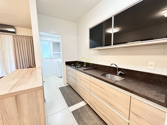 Imagem Imóvel com 3 Quartos à Venda, 95 m² em Saguaçu - Joinville Imagem Imóvel com 3 Quartos à Venda, 95 m² em Saguaçu - Joinville