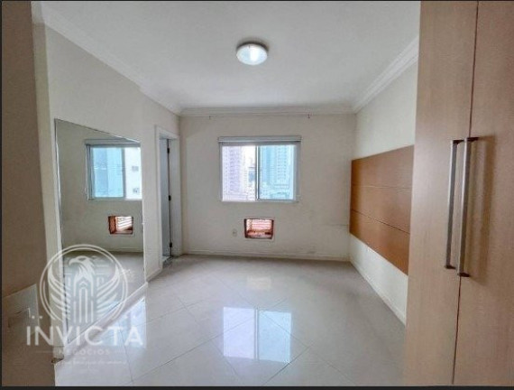 Imagem Apartamento com 3 Quartos à Venda, 99 m² em Pioneiros - Balneário Camboriú