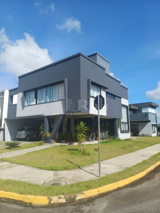 Imagem Sobrado com 3 Quartos à Venda, 220 m² em Santa Regina - Camboriú Imagem Sobrado com 3 Quartos à Venda, 220 m² em Santa Regina - Camboriú