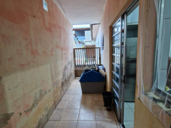 Imagem Casa com 2 Quartos à Venda, 150 m²