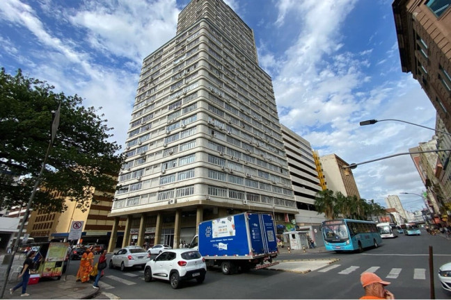 Imagem Sala Comercial à Venda, 40 m² em Centro Histórico - Porto Alegre Imagem Sala Comercial à Venda, 40 m² em Centro Histórico - Porto Alegre