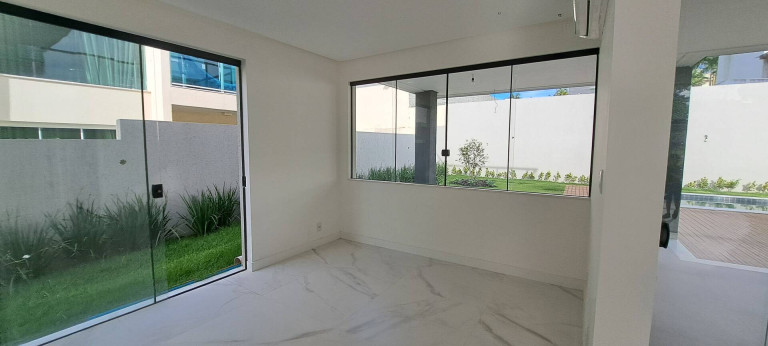 Imagem Casa com 4 Quartos à Venda, 340 m² em Vila De Abrantes (abrantes) - Camaçari