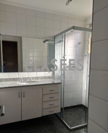 Imagem Sobrado com 3 Quartos à Venda, 380 m² em Santo Amaro - São Paulo Imagem Sobrado com 3 Quartos à Venda, 380 m² em Santo Amaro - São Paulo