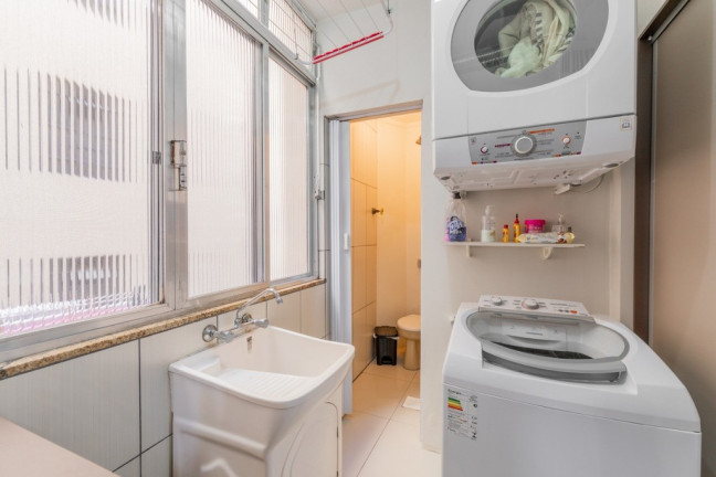 Imagem Apartamento com 3 Quartos à Venda, 117 m² em Cidade Baixa - Porto Alegre Imagem Apartamento com 3 Quartos à Venda, 117 m² em Cidade Baixa - Porto Alegre
