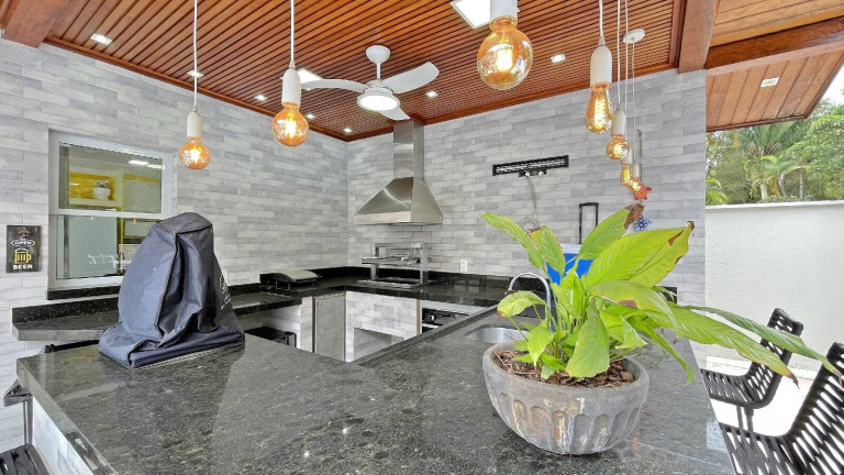Imagem Casa com 6 Quartos à Venda, 270 m² em Riviera De São Lourenço - Bertioga Imagem Casa com 6 Quartos à Venda, 270 m² em Riviera De São Lourenço - Bertioga