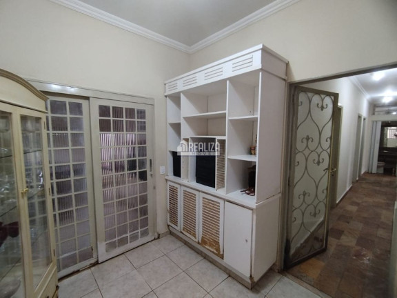 Imagem Casa com 3 Quartos à Venda, 200 m² em Nossa Senhora Da Abadia - Uberaba Imagem Casa com 3 Quartos à Venda, 200 m² em Nossa Senhora Da Abadia - Uberaba