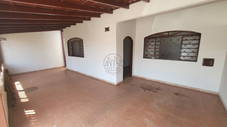 Casa com 3 Quartos à Venda, 130 m² em Samambaia Sul (samambaia) - Brasília