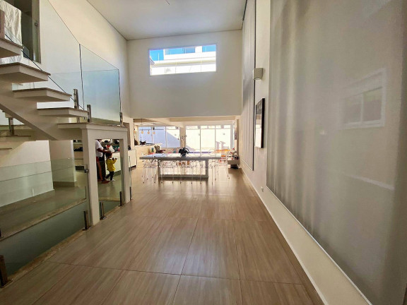 Imagem Casa com 4 Quartos para Alugar, 440 m² em Tamboré - Santana De Parnaíba