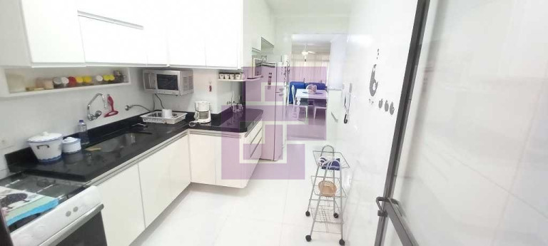 Imagem Apartamento com 3 Quartos à Venda, 160 m² em Pitangueiras - Guarujá Imagem Apartamento com 3 Quartos à Venda, 160 m² em Pitangueiras - Guarujá