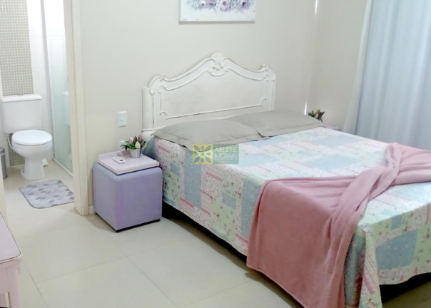 Imagem Apartamento com 2 Quartos para Alugar ou Temporada, 60 m² em Bombas - Bombinhas Imagem Apartamento com 2 Quartos para Alugar ou Temporada, 60 m² em Bombas - Bombinhas