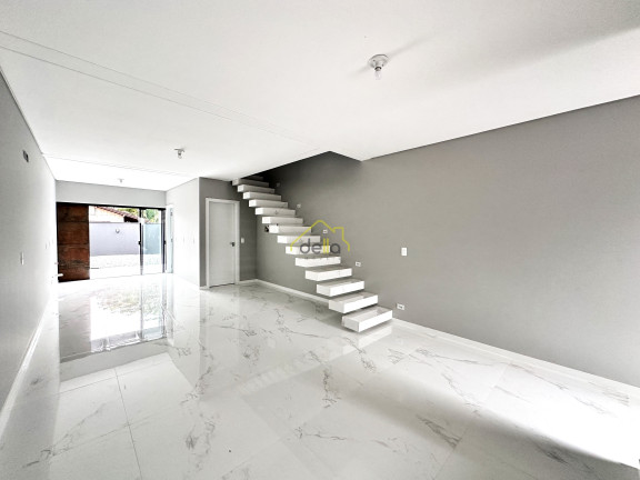 Imagem Casa com 3 Quartos à Venda, 150 m² em Bom Retiro - Joinville Imagem Casa com 3 Quartos à Venda, 150 m² em Bom Retiro - Joinville