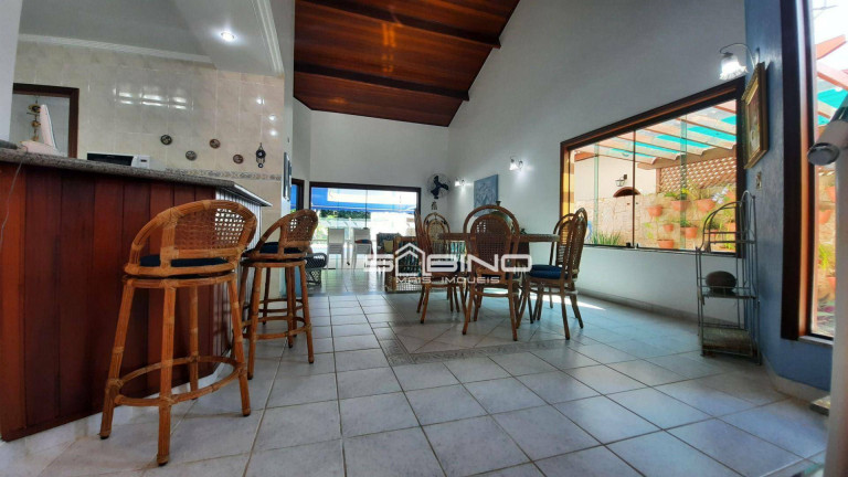 Imagem Casa com 4 Quartos à Venda, 402 m² em Riviera - Bertioga Imagem Casa com 4 Quartos à Venda, 402 m² em Riviera - Bertioga