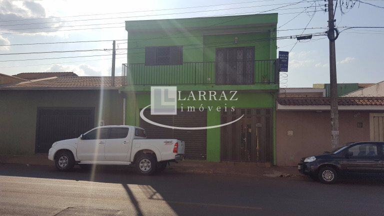 Imagem Casa com 4 Quartos à Venda, 196 m² em Ipiranga - Ribeirão Preto Imagem Casa com 4 Quartos à Venda, 196 m² em Ipiranga - Ribeirão Preto