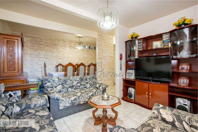 Imagem Sobrado com 3 Quartos à Venda, 120 m² em Xaxim - Curitiba Imagem Sobrado com 3 Quartos à Venda, 120 m² em Xaxim - Curitiba