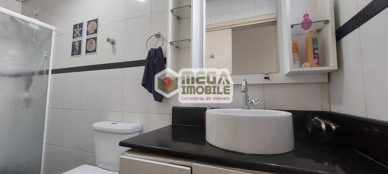 Imagem Apartamento com 3 Quartos à Venda, 63 m² em Centro - Florianópolis Imagem Apartamento com 3 Quartos à Venda, 63 m² em Centro - Florianópolis