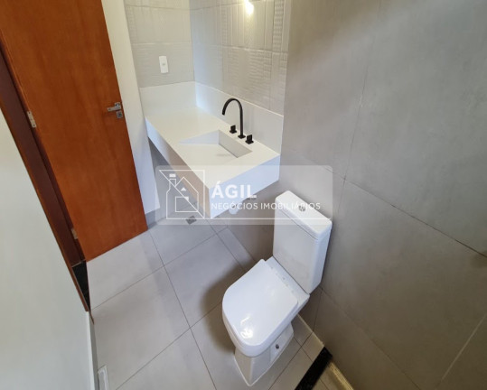 Imagem Casa com 3 Quartos à Venda, 267 m² em Loteamento Floresta - São José Dos Campos Imagem Casa com 3 Quartos à Venda, 267 m² em Loteamento Floresta - São José Dos Campos