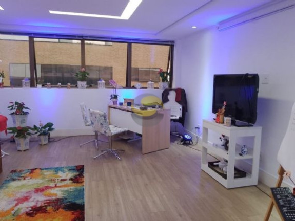 Sala Comercial à Venda, 34 m² em Paisagem Renoir - Cotia