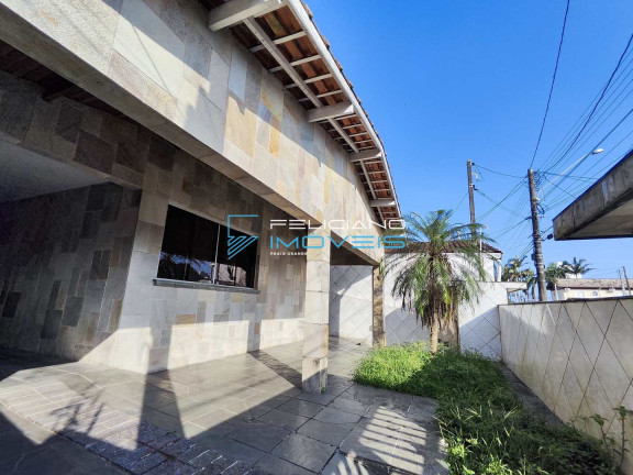 Imagem Casa com 4 Quartos à Venda, 155 m² em Real - Praia Grande Imagem Casa com 4 Quartos à Venda, 155 m² em Real - Praia Grande