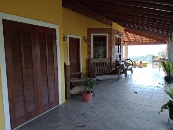 Imagem Chácara com 4 Quartos à Venda, 12.000 m² em Ortizes - Piedade Imagem Chácara com 4 Quartos à Venda, 12.000 m² em Ortizes - Piedade