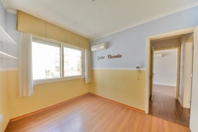 Imagem Apartamento com 2 Quartos à Venda, 75 m² em Rio Branco - Porto Alegre