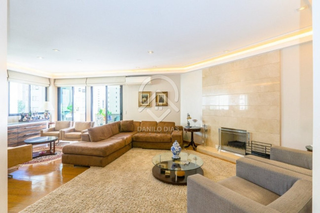 Apartamento com 3 Quartos à Venda, 200 m² em Campo Belo - São Paulo