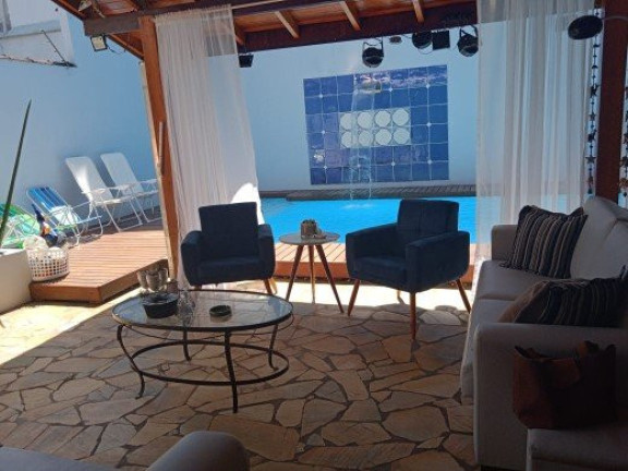 Imagem Casa com 4 Quartos à Venda, 70 m² em Perequê Mirim - Ubatuba Imagem Casa com 4 Quartos à Venda, 70 m² em Perequê Mirim - Ubatuba