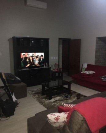 Imagem Casa com 2 Quartos à Venda, 450 m² em Varzeas Das Moças - Niterói Imagem Casa com 2 Quartos à Venda, 450 m² em Varzeas Das Moças - Niterói