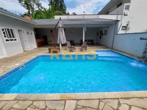 Imagem Casa com 3 Quartos à Venda, 270 m² em Costa E Silva - Joinville