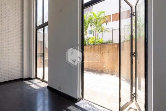 Imagem Apartamento com 1 Quarto à Venda, 188 m² em Vila Andrade - São Paulo Imagem Apartamento com 1 Quarto à Venda, 188 m² em Vila Andrade - São Paulo